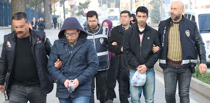 4 KİŞİ ADLİYEDE