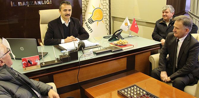 MECLİS ÜYELERİ YENİ PARTİ BİNASINI GEZDİ