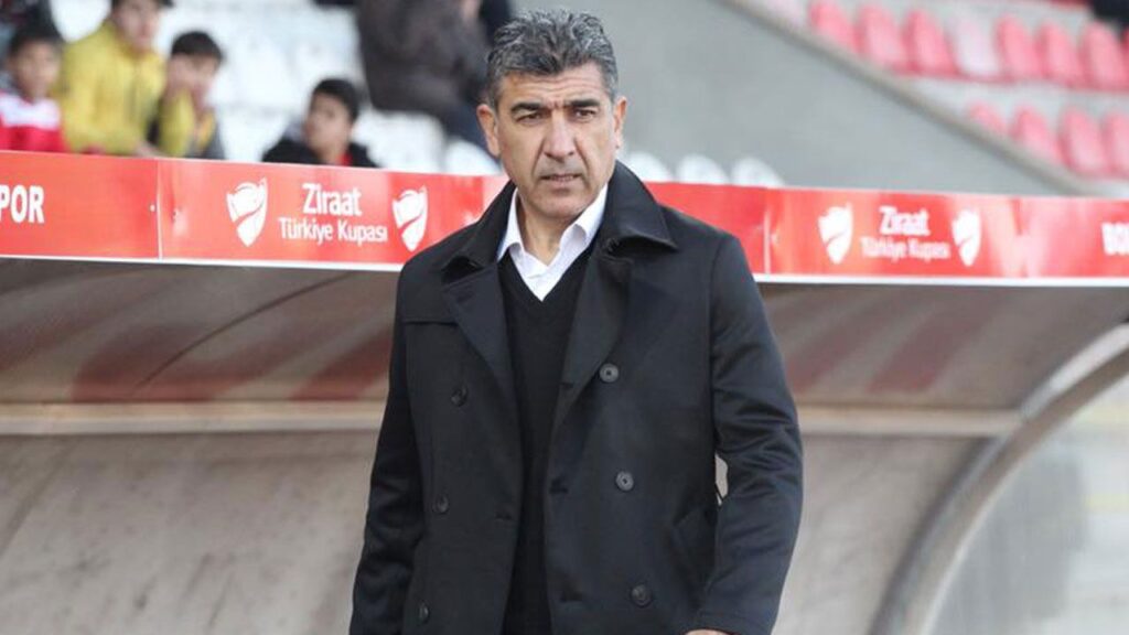 “TÜRKİYE’NİN EN İYİ 16 TAKIMINDAN BİR TANESİ OLDUK “TÜRKİYE’NİN EN İYİ 16 TAKIMINDAN BİR TANESİ OLDUK