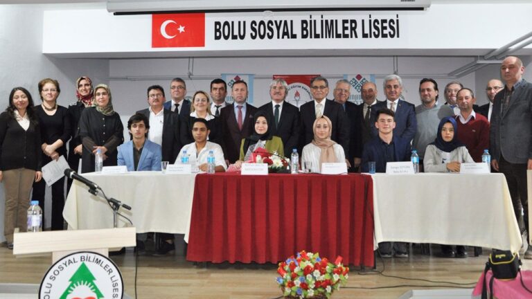 “CENGİZ AYTMATOV” PANELİ DÜZENLEDİ