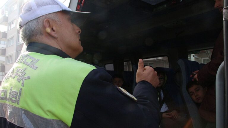 OKUL SERVİSLERİ DENETLENDİ