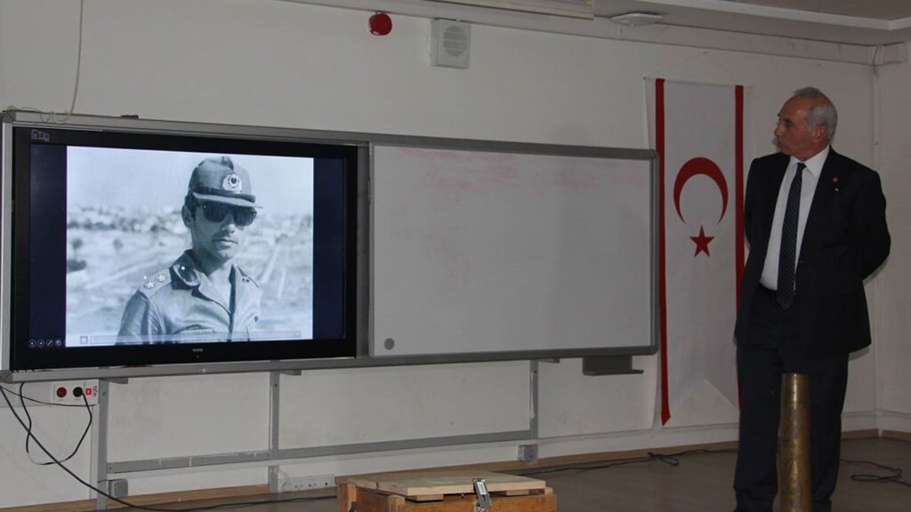 “BİR VATAN BİR KAHRAMAN” “BİR VATAN BİR KAHRAMAN”