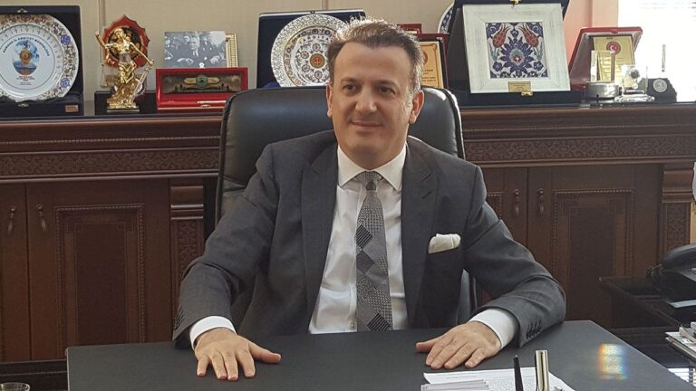 BAŞSAVCI YAMAN’DAN “UZLAŞMA” ÇAĞRISI