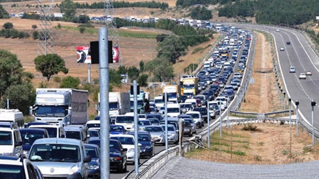 KÖTÜ SÜRÜCÜ YANDI… KÖTÜ SÜRÜCÜ YANDI…