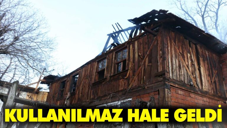 iki katlı Ahşap ev yandı