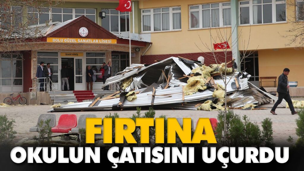 FIRTINA OKULUN ÇATISINI UÇURDU FIRTINA OKULUN ÇATISINI UÇURDU