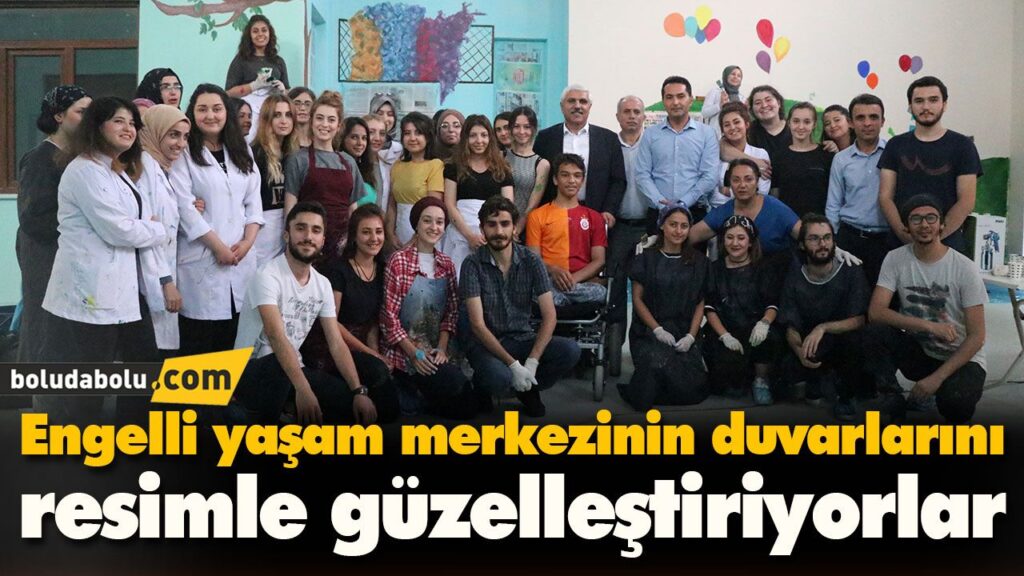 Engelli yaşam merkezinin duvarlarını resimle güzelleştiriyorlar Engelli yaşam merkezinin duvarlarını resimle güzelleştiriyorlar