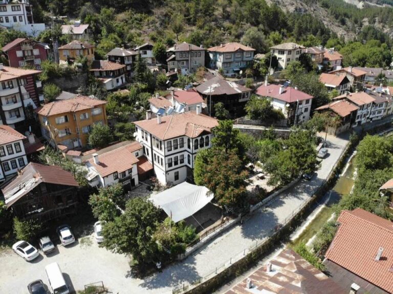 Mudurnu Konakları Keyvanlar Konağı