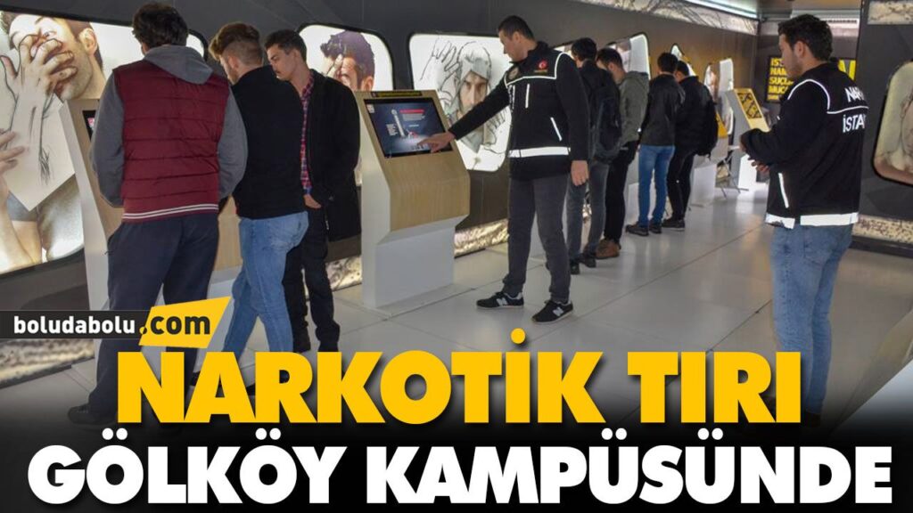 ÜNİVERSİTE GENÇLİĞİNİ UYUŞTURUCUYA KARŞI UYARDILAR ÜNİVERSİTE GENÇLİĞİNİ UYUŞTURUCUYA KARŞI UYARDILAR
