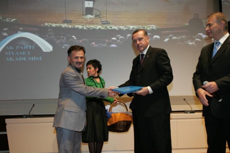 Yaşar YÜCEER