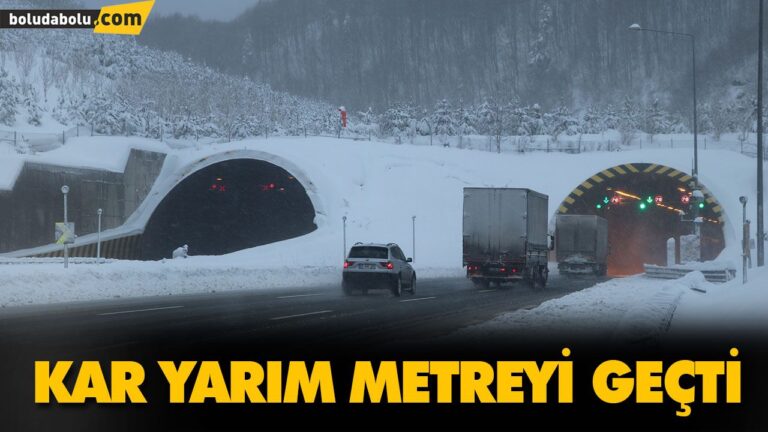 KAR YARIM METREYİ GEÇTİ