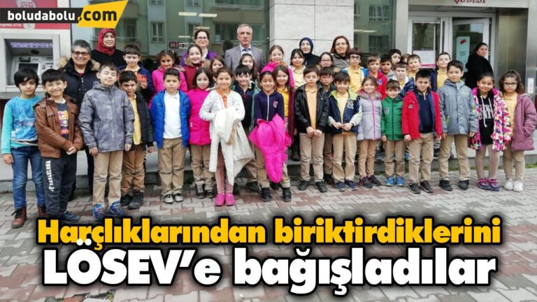 Harçlıklarından biriktirdiklerini LÖSEV’e bağışladılar