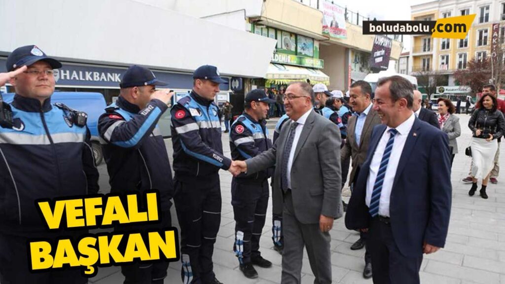 Vefa Salman yakın arkadaşı Tanju Özcan’ı ziyaret etti. Vefa Salman yakın arkadaşı Tanju Özcan’ı ziyaret etti.