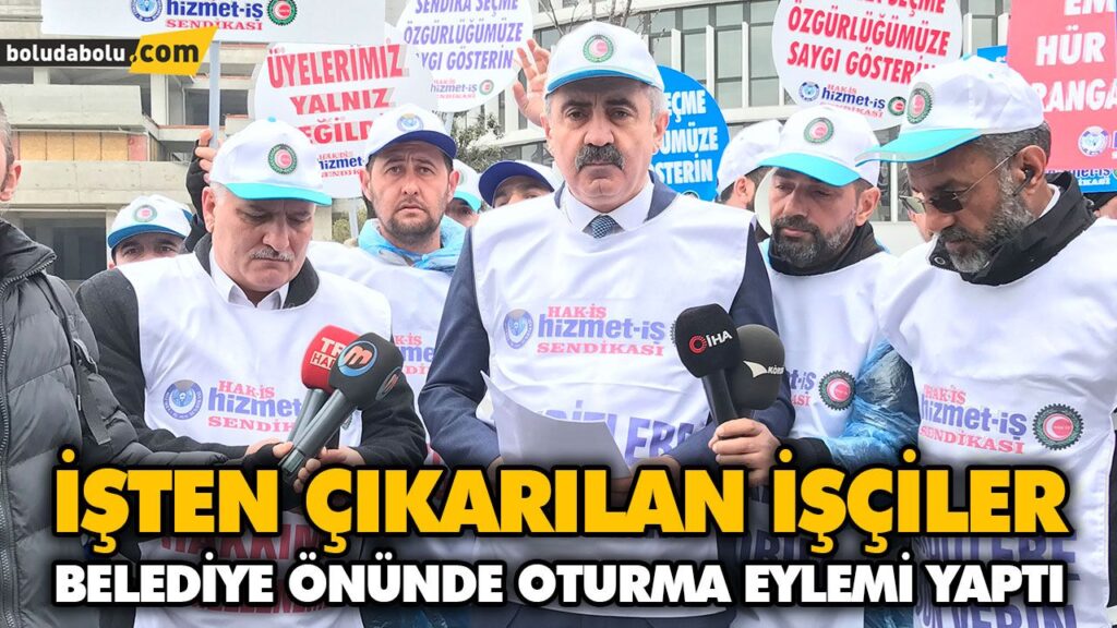 İŞTEN ÇIKARILAN İŞÇİLER BELEDİYE ÖNÜNDE OTURMA EYLEMİ YAPTI İŞTEN ÇIKARILAN İŞÇİLER BELEDİYE ÖNÜNDE OTURMA EYLEMİ YAPTI