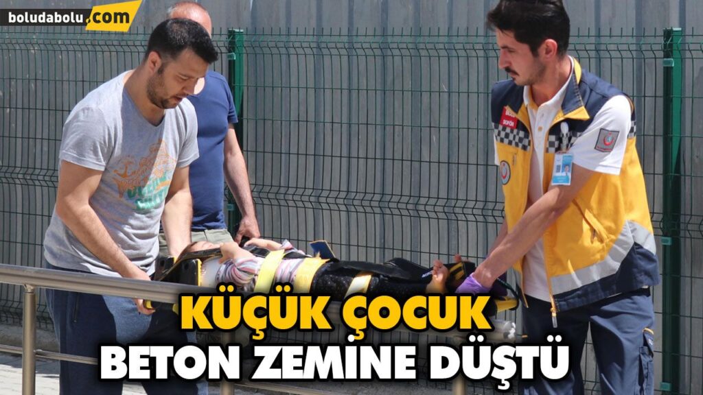 KÜÇÜK ÇOCUK BETON ZEMİNE DÜŞTÜ KÜÇÜK ÇOCUK BETON ZEMİNE DÜŞTÜ