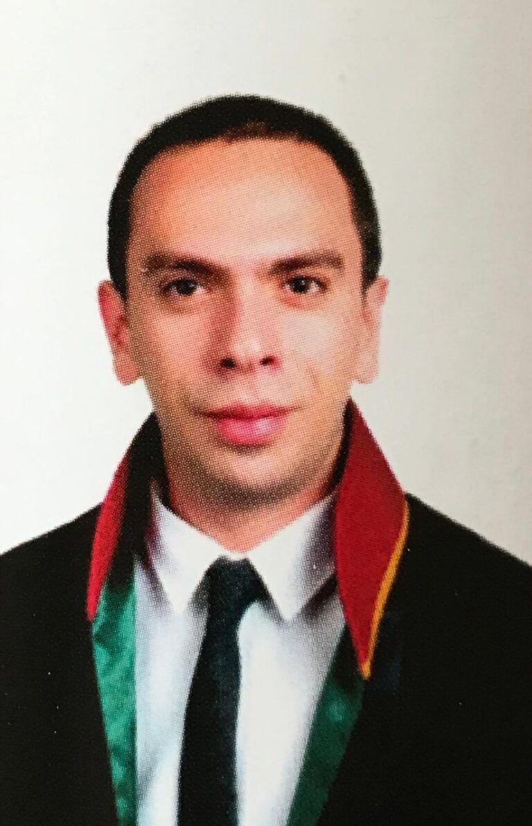 Avukat Umur Yücel