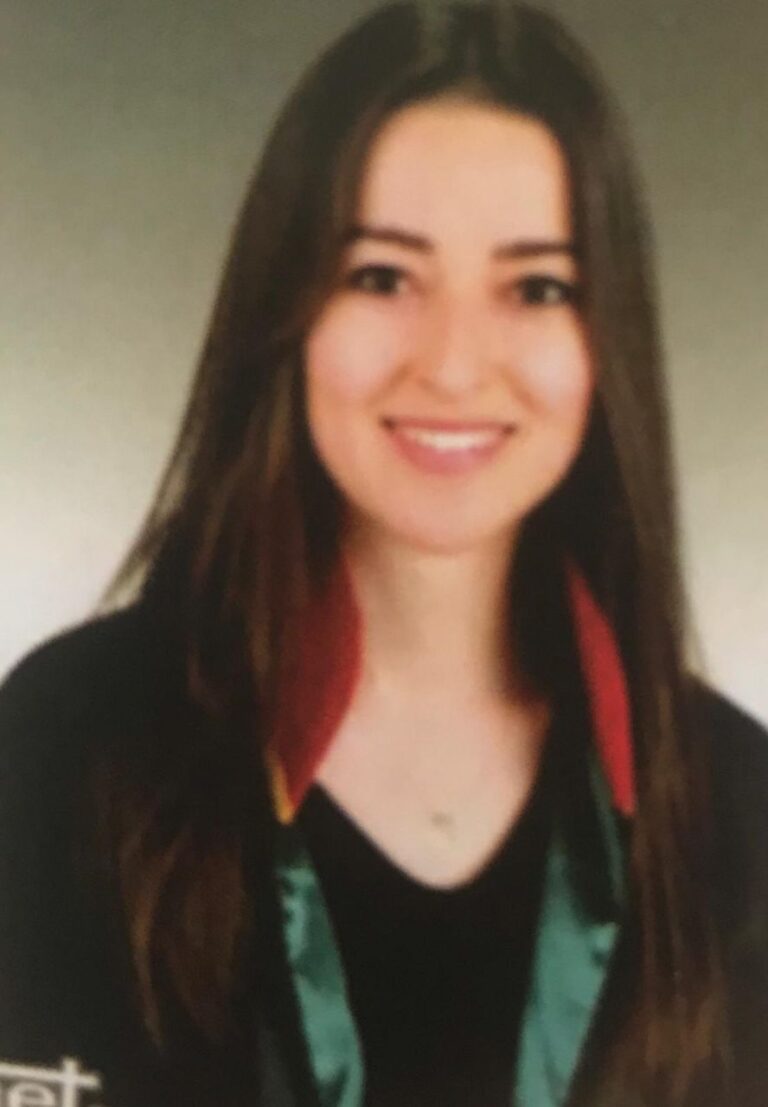 Avukat Burcu Demir