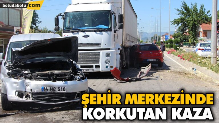 TEPECİK MAHALLESİNDE ZİNCİRLEME KAZA