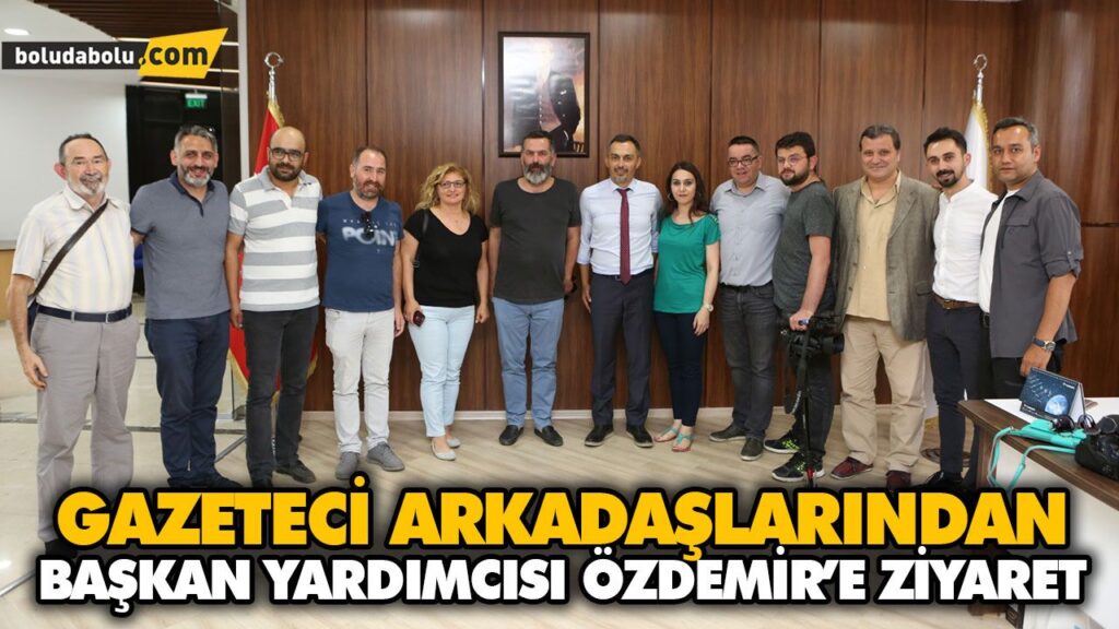 GAZETECİ ARKADAŞLARINDAN BAŞKAN YARDIMCISI RASİM ÖZDEMİR’E ZİYARET GAZETECİ ARKADAŞLARINDAN BAŞKAN YARDIMCISI RASİM ÖZDEMİR’E ZİYARET
