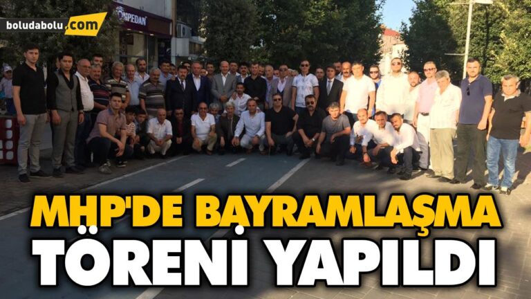 MHP’DE BAYRAMLAŞMA TÖRENİ YAPILDI