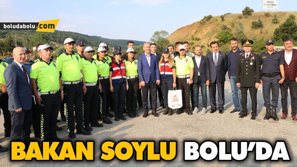 BAKAN SOYLU TRAFİK DENETİMİNE KATILDI BAKAN SOYLU TRAFİK DENETİMİNE KATILDI