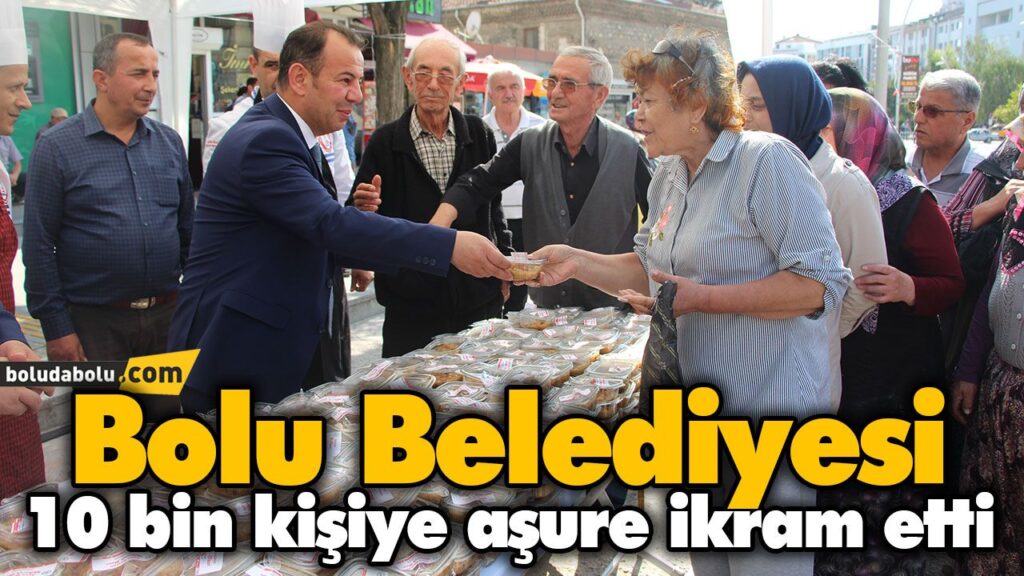 Bolu Belediyesi 10 bin kişiye aşure ikram etti Bolu Belediyesi 10 bin kişiye aşure ikram etti