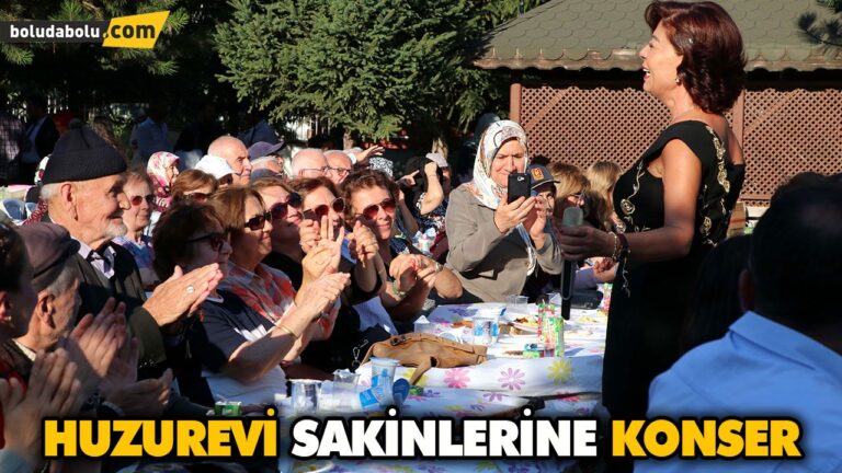 HUZUREVİ SAKİNLERİNE KONSER
