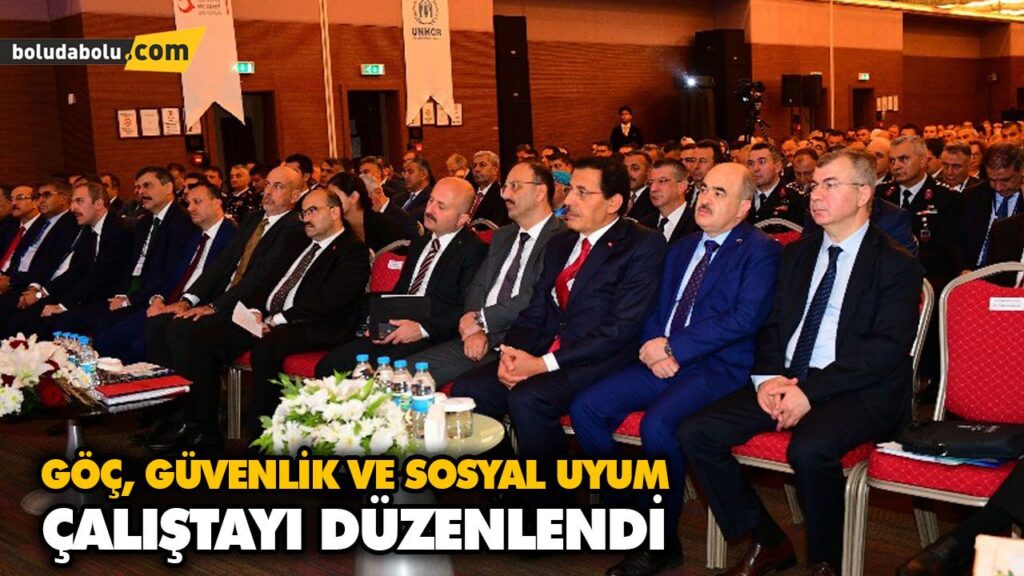 GÖÇ, GÜVENLİK VE SOSYAL UYUM ÇALIŞTAYI DÜZENLENDİ GÖÇ, GÜVENLİK VE SOSYAL UYUM ÇALIŞTAYI DÜZENLENDİ