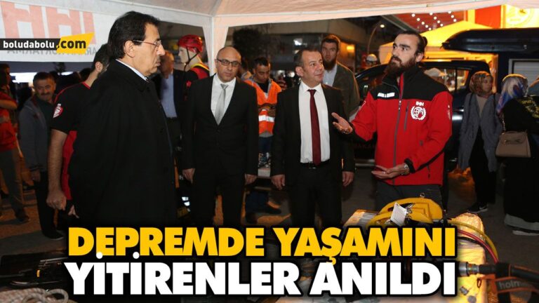DEPREMDE YAŞAMINI YİTİRENLER ANILDI