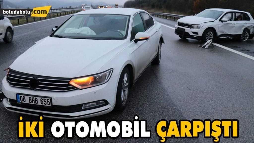 İKİ OTOMOBİLİN ÇARPIŞMASI SONUCU 4 KİŞİ YARALANDI İKİ OTOMOBİLİN ÇARPIŞMASI SONUCU 4 KİŞİ YARALANDI