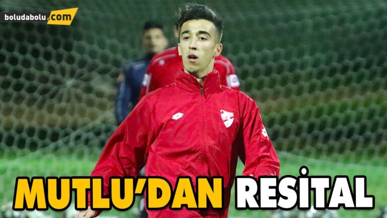 MUTLU’DAN RESİTAL