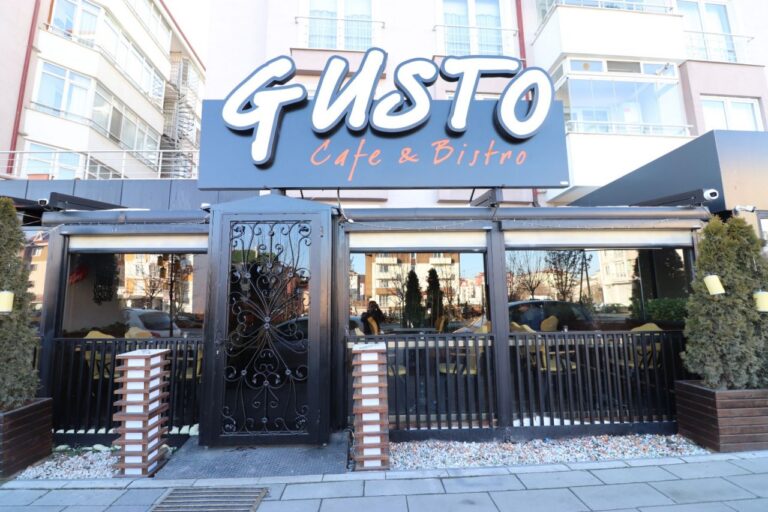 Gusto Cafe&Bistro BOLU Gusto Cafe&Bistro BOLU - Firma