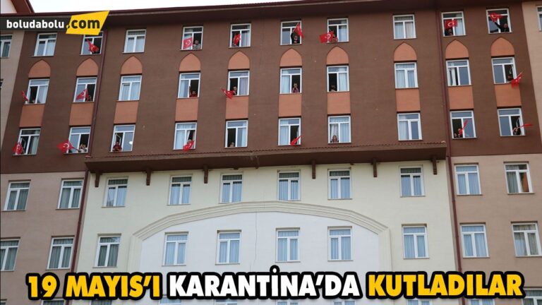 KARANTİNA YURDUNDA KALANLAR İÇİN 19 MAYIS KUTLAMASI