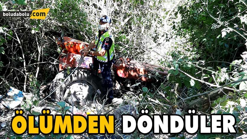 Park halindeyken hareket eden traktör dereye yuvarlandı: 2 yaralı Park halindeyken hareket eden traktör dereye yuvarlandı: 2 yaralı