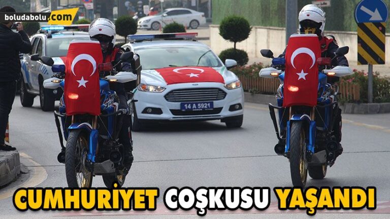 29 EKİM CUMHURİYET BAYRAMI TÖRENLE KUTLANDI