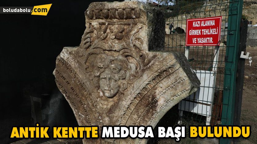 ANTİK KENTTE MEDUSA BAŞI BULUNDU ANTİK KENTTE MEDUSA BAŞI BULUNDU