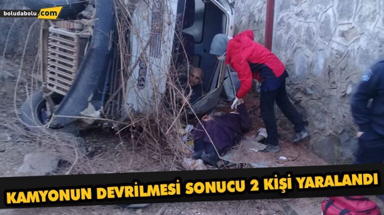 KAMYONUN DEVRİLMESİ SONUCU 2 KİŞİ YARALANDI