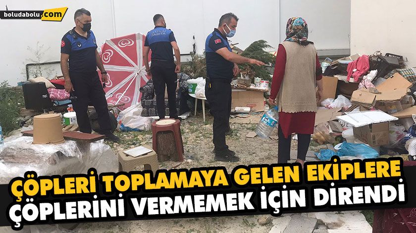 EVİNİN KAPISINDA KANLI EL İZLERİNE RASTLANDI EVİNİN KAPISINDA KANLI EL İZLERİNE RASTLANDI