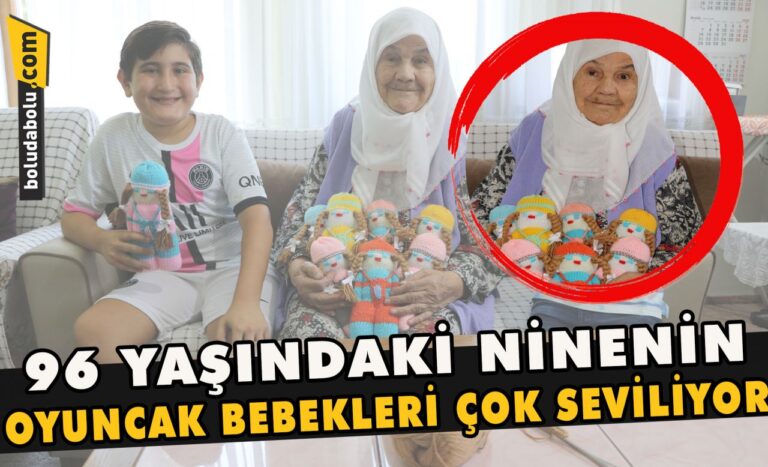 96 yaşındaki ninenin oyuncak bebekleri çok seviliyor