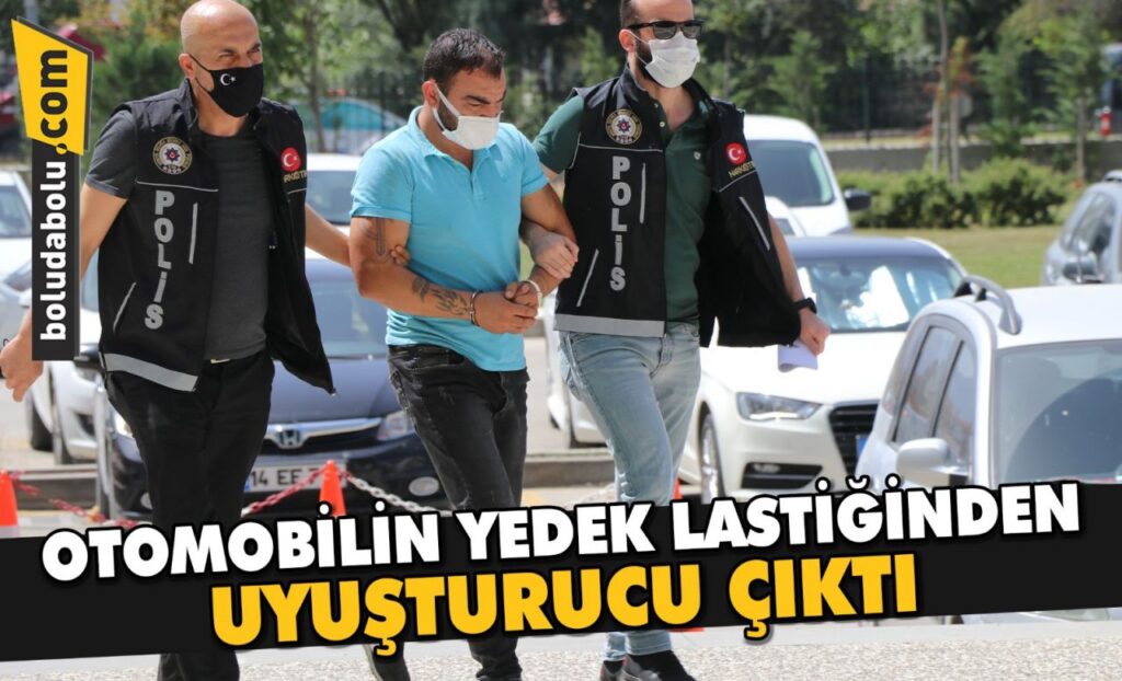 Bolu’da durdurulan otomobilin yedek lastiğinden uyuşturucu çıktı Bolu’da durdurulan otomobilin yedek lastiğinden uyuşturucu çıktı