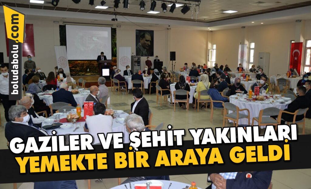 Bolu’da gaziler ve şehit yakınları yemekte bir araya geldi Bolu’da gaziler ve şehit yakınları yemekte bir araya geldi