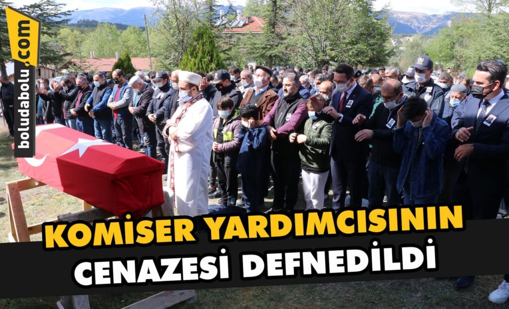 Bartın’da trafik kazasında hayatını kaybeden komiser yardımcısının cenazesi defnedildi Bartın’da trafik kazasında hayatını kaybeden komiser yardımcısının cenazesi defnedildi