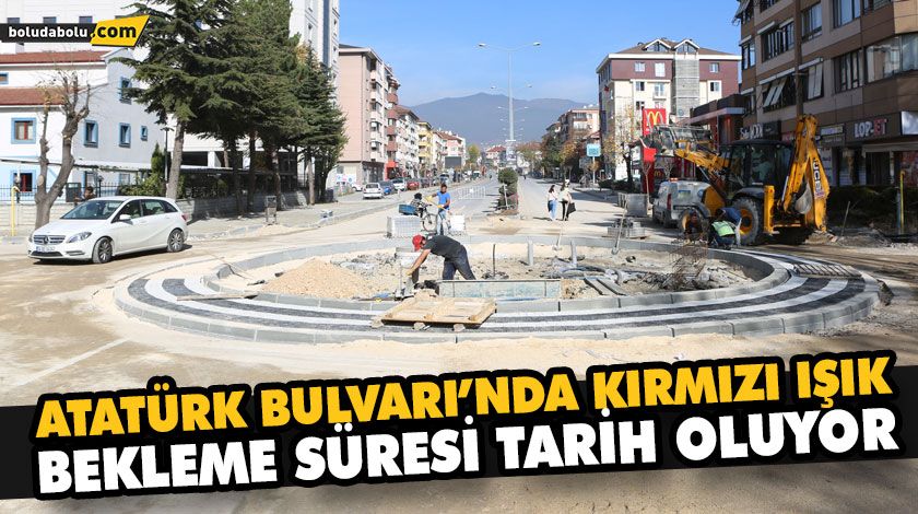 ATATÜRK BULVARI’NDA KIRMIZI IŞIK BEKLEME SÜRESİ TARİH OLUYOR ATATÜRK BULVARI’NDA KIRMIZI IŞIK BEKLEME SÜRESİ TARİH OLUYOR