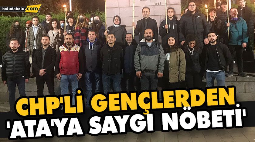 CHP’Lİ GENÇLERDEN ‘ATA’YA SAYGI NÖBETİ’ CHP’Lİ GENÇLERDEN ‘ATA’YA SAYGI NÖBETİ’