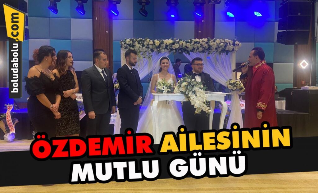 Özdemir Ailesinin mutlu günü Özdemir Ailesinin mutlu günü