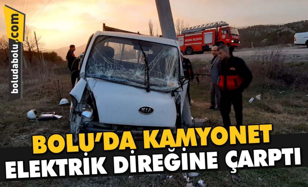 Bolu’da elektrik direğine çarpan kamyonetteki 2 kişi yaralandı Bolu’da elektrik direğine çarpan kamyonetteki 2 kişi yaralandı