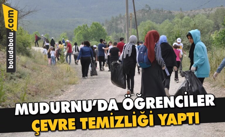 Mudurnu’da öğrenciler çevre temizliği yaptı