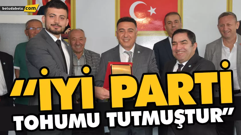 “BU ÜLKE CESUR İNSANLARIN OMZUNDA VARLIĞINI SÜRDÜRECEKTİR” “BU ÜLKE CESUR İNSANLARIN OMZUNDA VARLIĞINI SÜRDÜRECEKTİR”