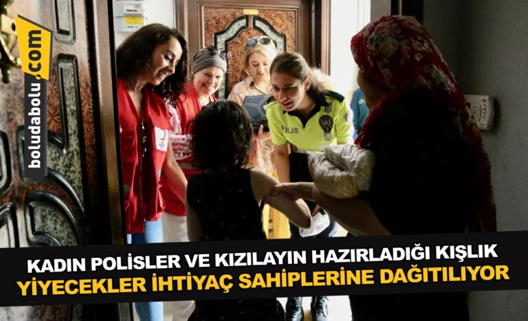 Kadın polisler ve Kızılayın hazırladığı kışlık yiyecekler ihtiyaç sahiplerine dağıtılıyor