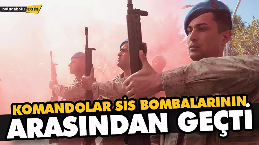 KOMANDOLAR SİS BOMBALARININ ARASINDAN GEÇTİ KOMANDOLAR SİS BOMBALARININ ARASINDAN GEÇTİ